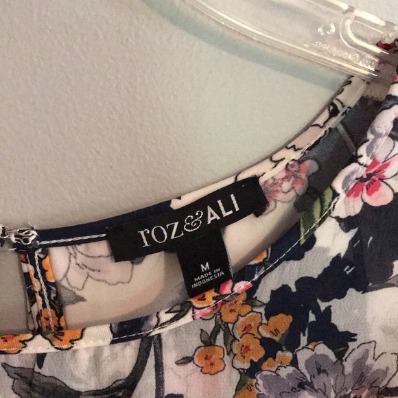 Top - Picture 6 of 6